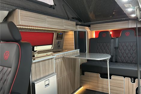 Volkswagen TRANSPORTER T28 SWB DIESEL 2.0 TDI 150 Highline Van DSG